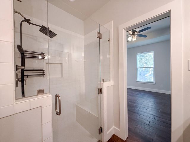 50 Whispering Valley DR, Wimberley, TX 78676