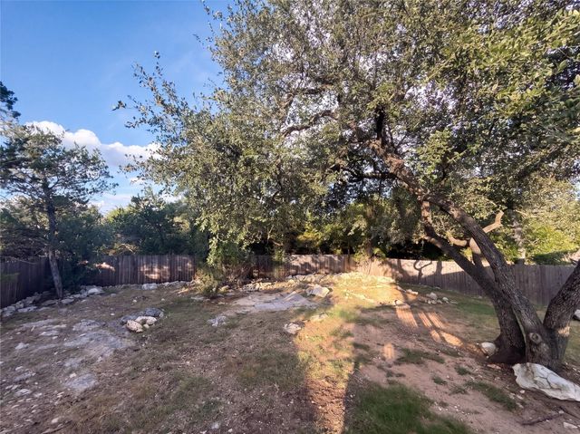50 Whispering Valley DR, Wimberley, TX 78676