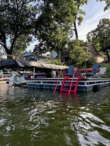 152 Beach Drive, Lake Tapawingo, MO 64015