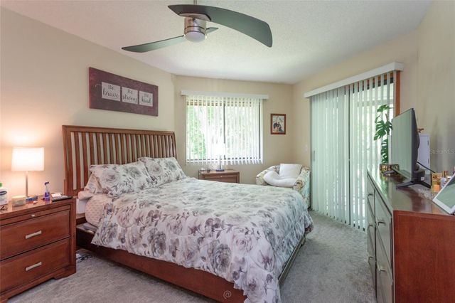 20 BROADMORE CIRCLE, Palm Coast, FL 32137