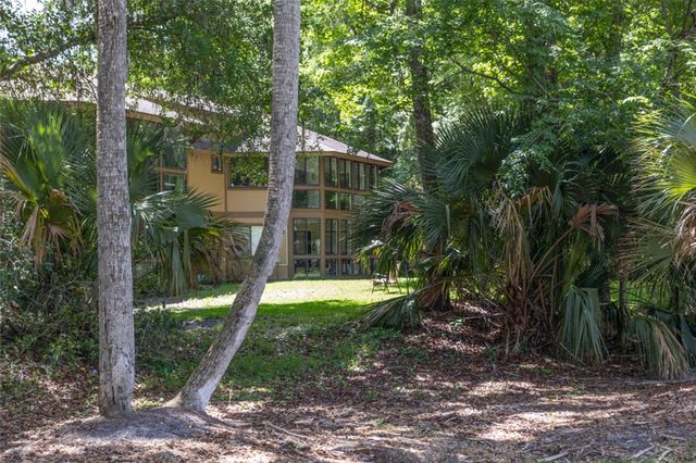 20 BROADMORE CIRCLE, Palm Coast, FL 32137