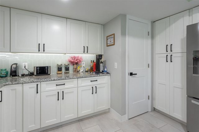 20 BROADMORE CIRCLE, Palm Coast, FL 32137