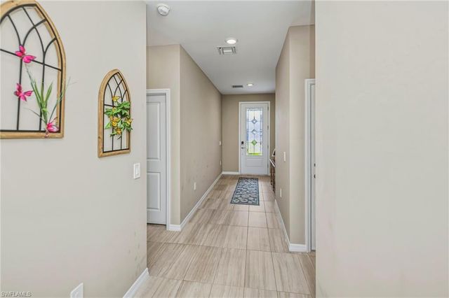 16241 Rosemallow LN, Alva, FL 33920