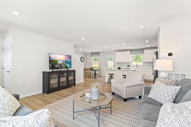 217 Rosewood Drive, Sanford, NC 27330