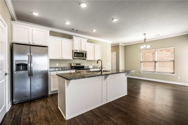 121 Carrington Avenue A, Lowell, AR 72745