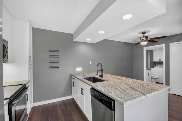 2409 24TH Way, West Palm Beach, FL 33407