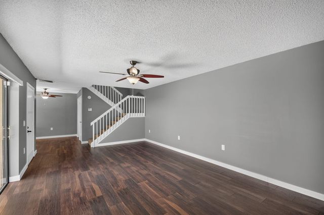 2409 24TH Way, West Palm Beach, FL 33407