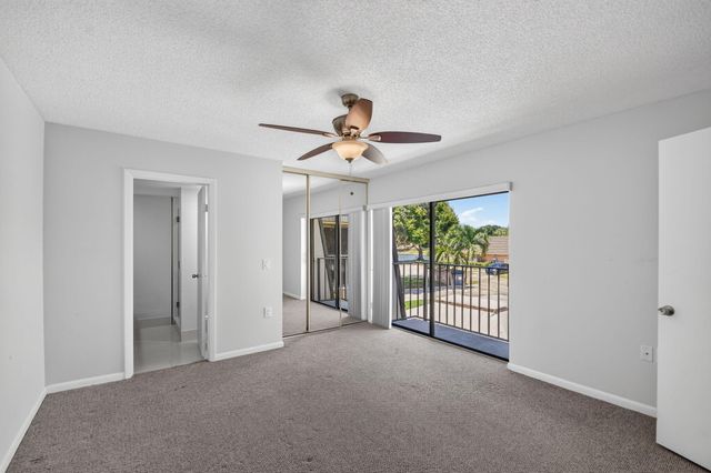 2409 24TH Way, West Palm Beach, FL 33407