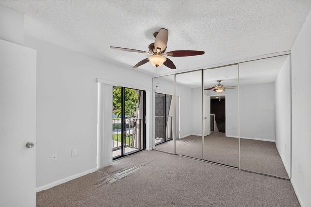 2409 24TH Way, West Palm Beach, FL 33407