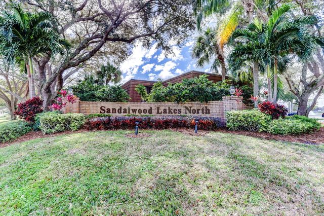 2409 24TH Way, West Palm Beach, FL 33407
