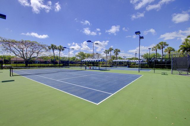 2409 24TH Way, West Palm Beach, FL 33407