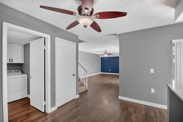 2409 24TH Way, West Palm Beach, FL 33407