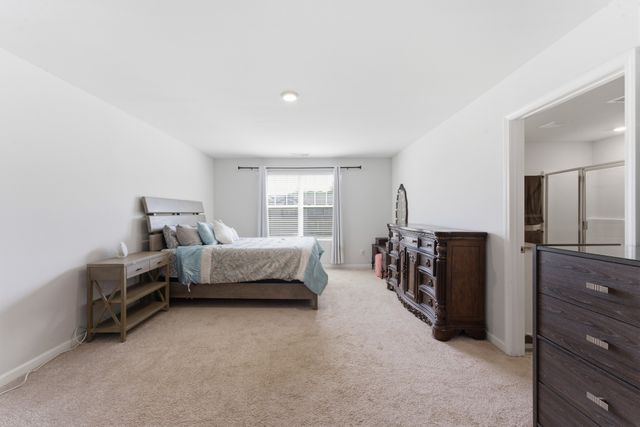 126 William Dylan Dr, Murfreesboro, TN 37129