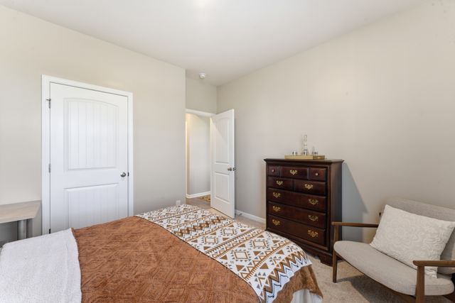 126 William Dylan Dr, Murfreesboro, TN 37129