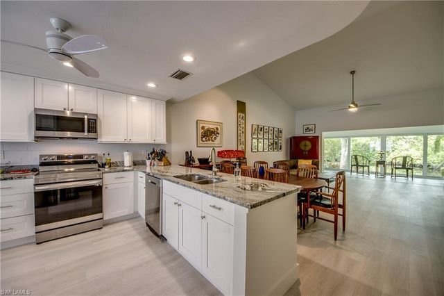 15371 River Vista DR # 803, North Fort Myers, FL 33917