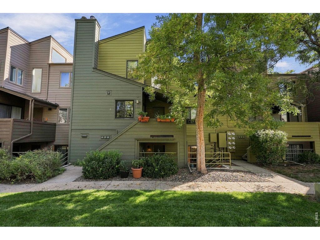 3745 Birchwood Dr 34, Boulder, CO 80304