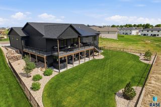 5443 W Colonial Ct Court, Sioux Falls, SD 57107