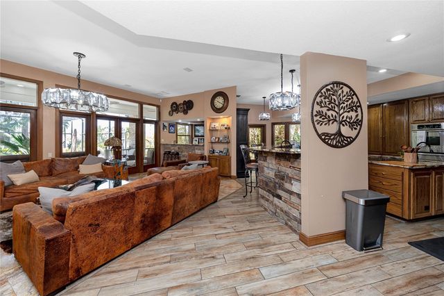 2780 LONG PUTT COURT, Palm Harbor, FL 34683