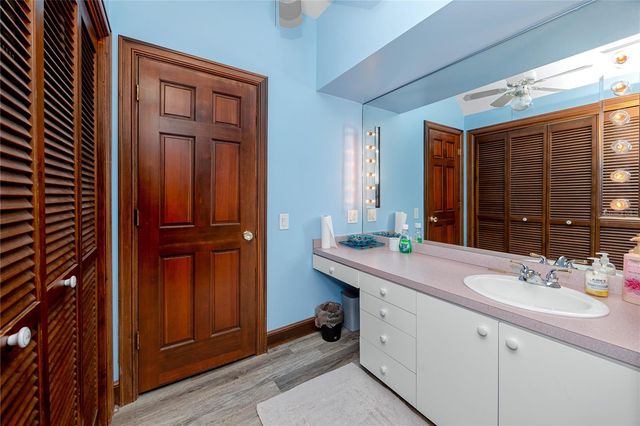 2780 LONG PUTT COURT, Palm Harbor, FL 34683