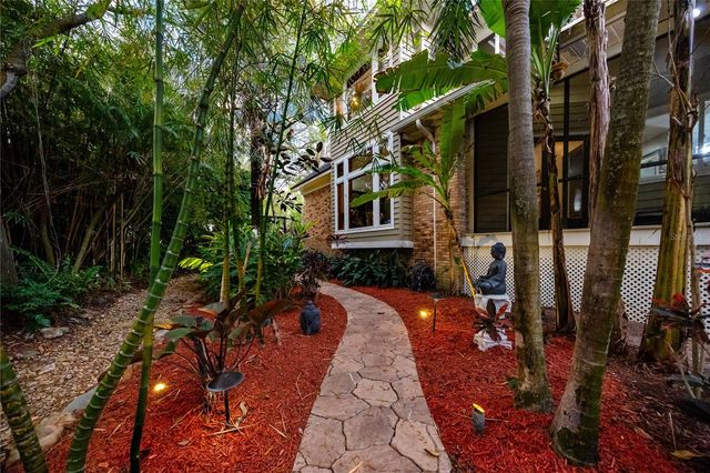 2780 LONG PUTT COURT, Palm Harbor, FL 34683