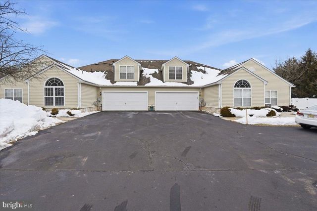 192 FEDERAL POINT BLVD, Lawrenceville, NJ 08648