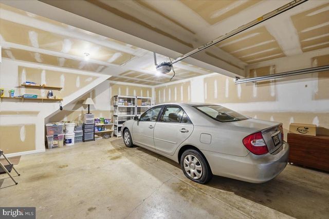 192 FEDERAL POINT BLVD, Lawrenceville, NJ 08648