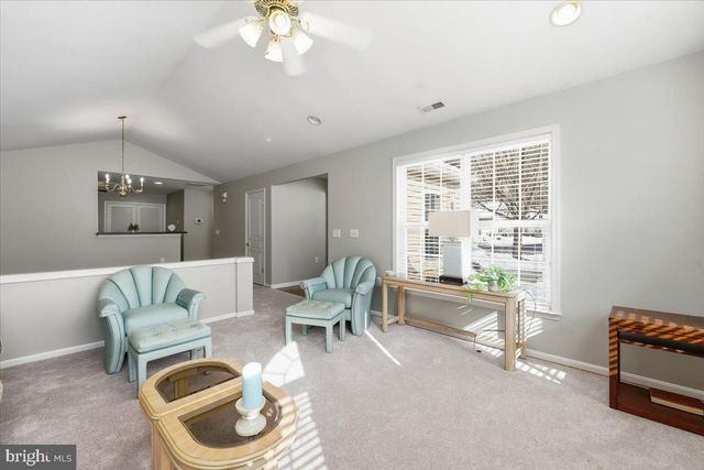 192 FEDERAL POINT BLVD, Lawrenceville, NJ 08648