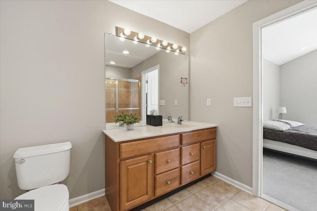 Image 21 of property listing at 192 FEDERAL POINT BLVD, Lawrenceville, NJ 08648