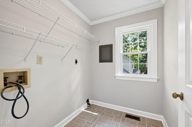 2012 Chichester Court, Raleigh, NC 27615