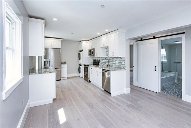 22 Berkley Road 2, Hull, MA 02045