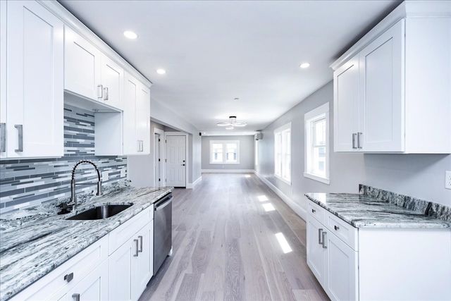 22 Berkley Road 2, Hull, MA 02045