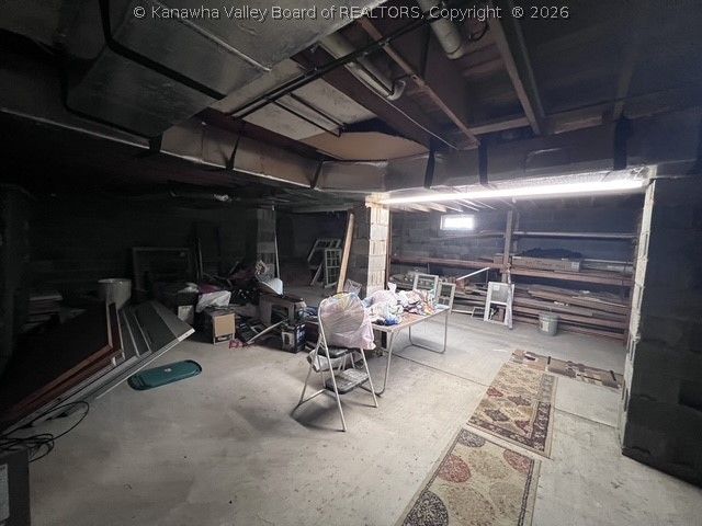 5908 Starling Drive, Charleston, WV 25306