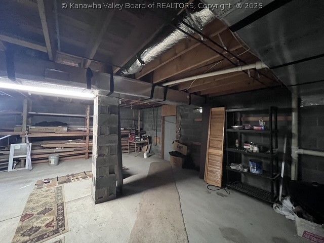 5908 Starling Drive, Charleston, WV 25306