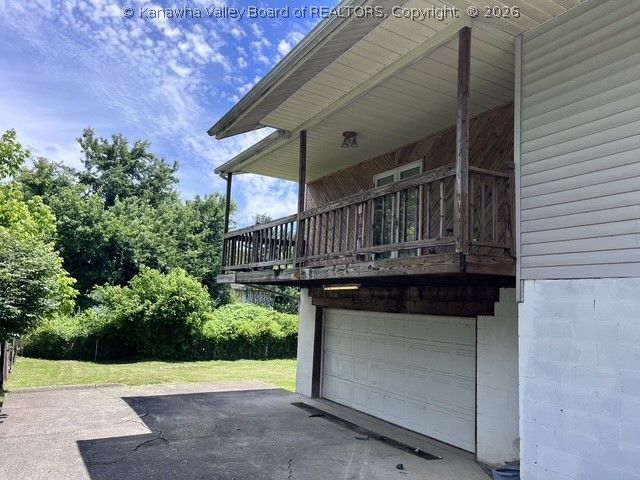 5908 Starling Drive, Charleston, WV 25306