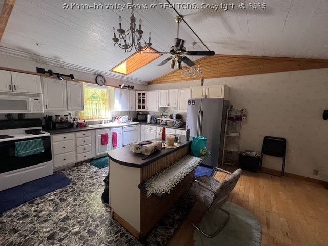 5908 Starling Drive, Charleston, WV 25306