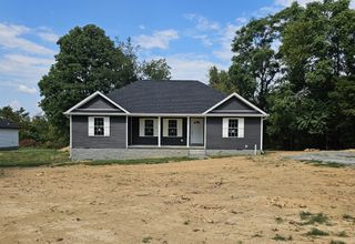 2990 Wixtown Rd, Westmoreland, TN 37186