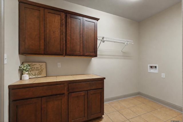 8725 Sandpiper Street, Denham Springs, LA 70706