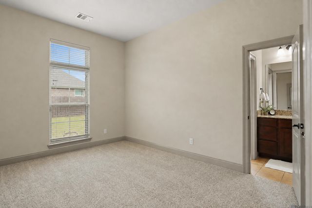 8725 Sandpiper Street, Denham Springs, LA 70706