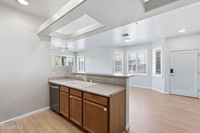 11500 E COCHISE Drive 2010, Scottsdale, AZ 85259