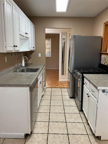 430 Somerset Drive F, Pearl River, NY 10965