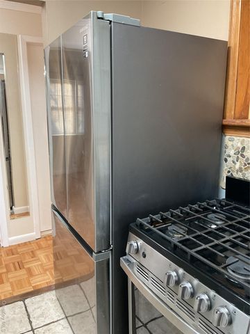 430 Somerset Drive F, Pearl River, NY 10965