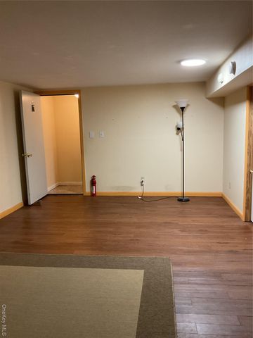 430 Somerset Drive F, Pearl River, NY 10965