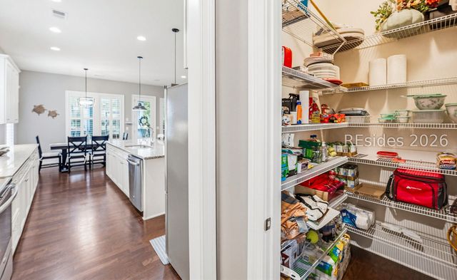 15 Carter Oaks Dr, Beaufort, SC 29907