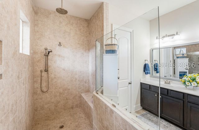 15 Carter Oaks Dr, Beaufort, SC 29907