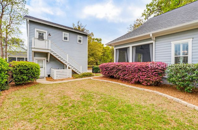 15 Carter Oaks Dr, Beaufort, SC 29907