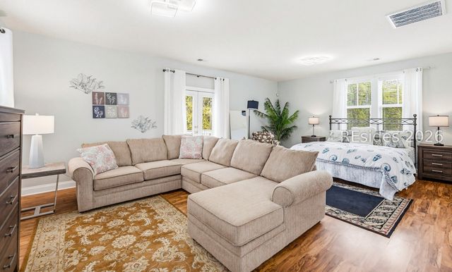 15 Carter Oaks Dr, Beaufort, SC 29907