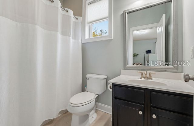 15 Carter Oaks Dr, Beaufort, SC 29907