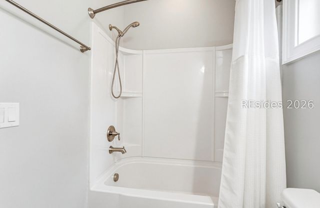 15 Carter Oaks Dr, Beaufort, SC 29907