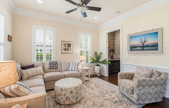 15 Carter Oaks Dr, Beaufort, SC 29907