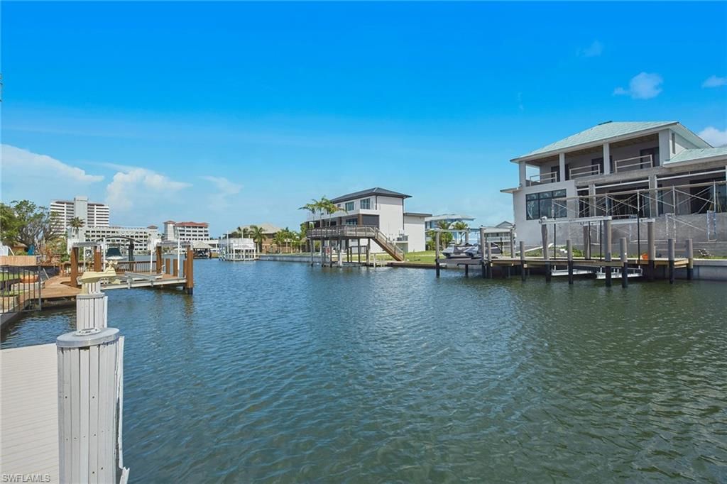 319 Lagoon AVE, NAPLES, FL 34108 — photo 4